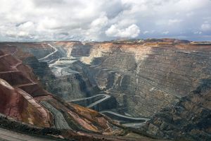 Super Pit Gold Mine on Outskirts of  Kalgoorlie 